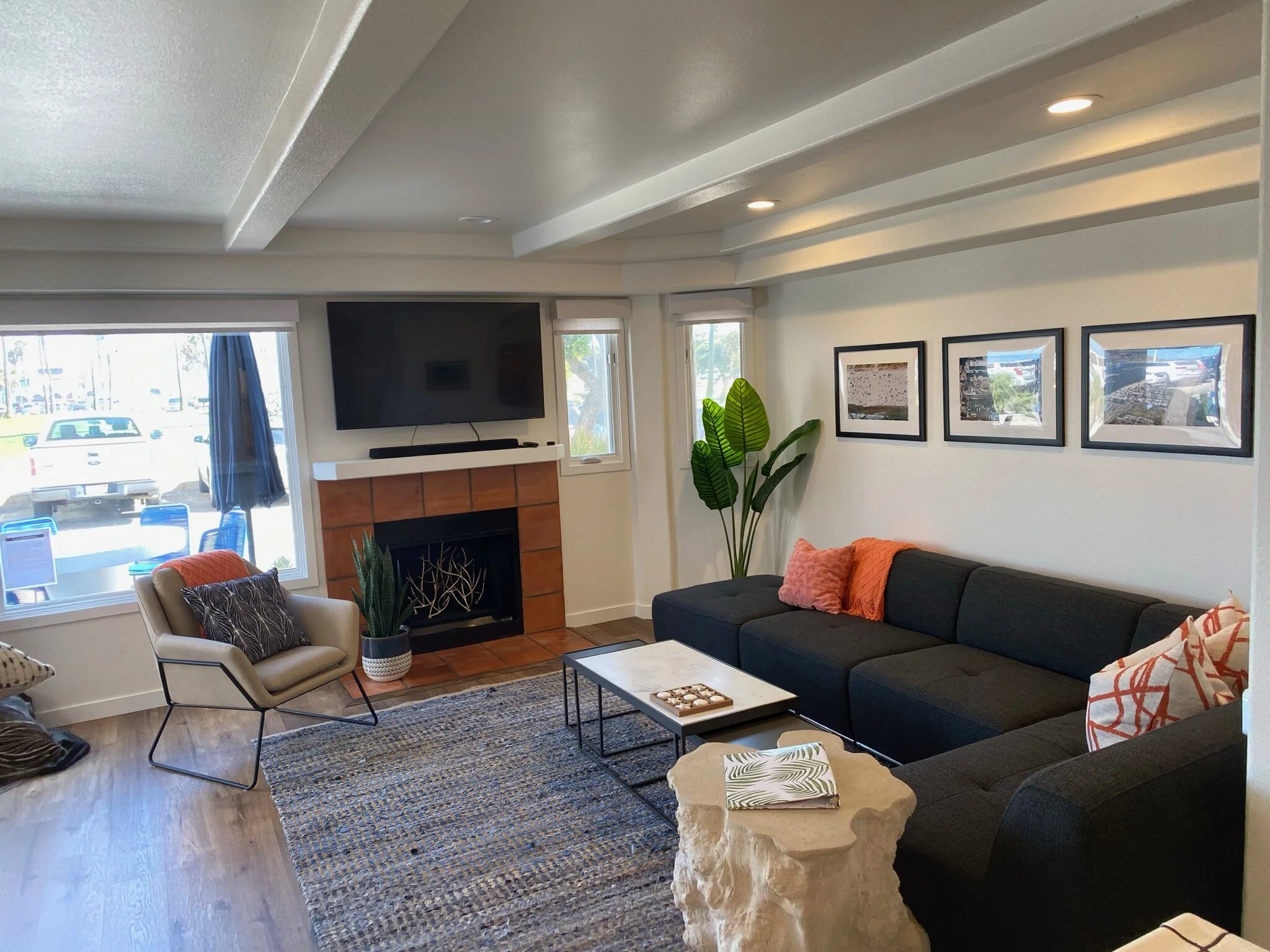 Mission Beach home photo 4